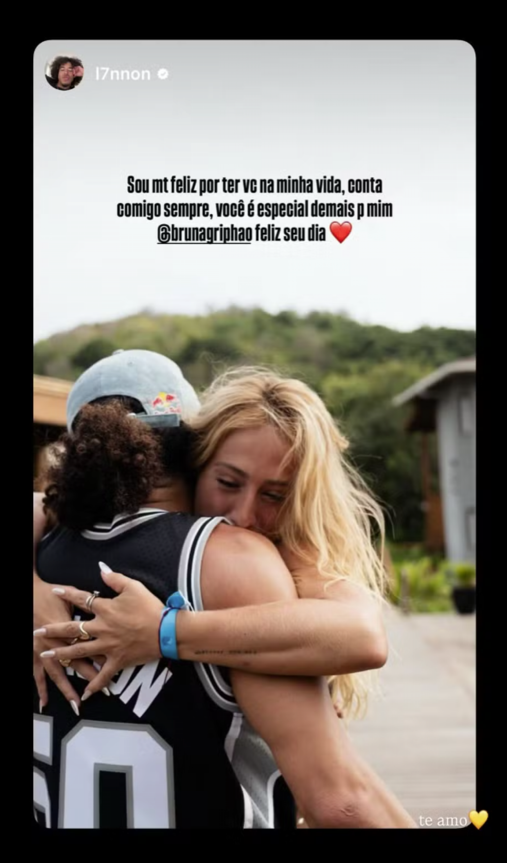 Bruna Griphao recebe homenagem de L7nnon e responde com carinho - reprodução Instagram 