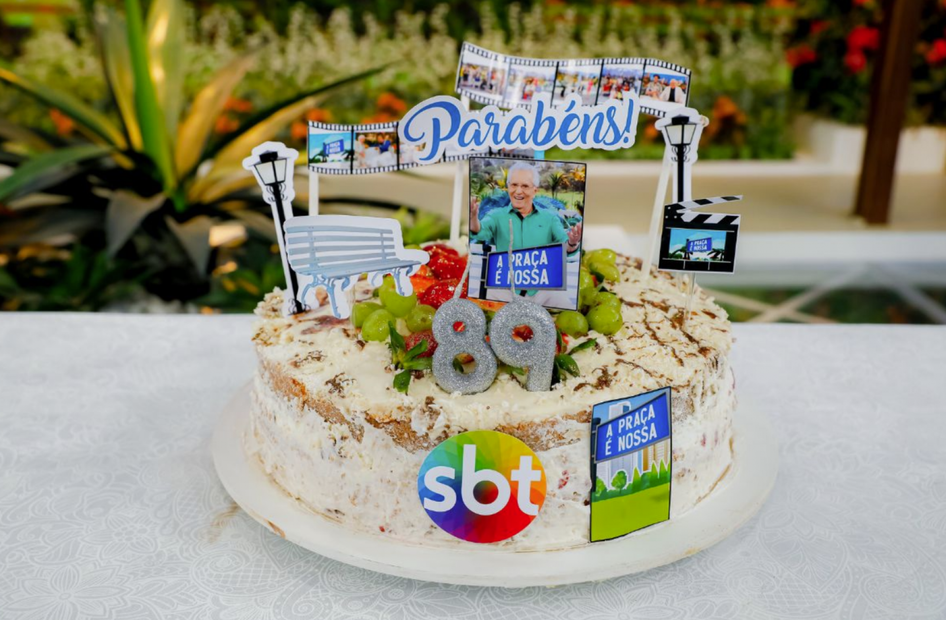 Carlos Alberto de Nóbrega comemora 89 anos com homenagem especial no SBT - Lourival Ribeiro - SBT