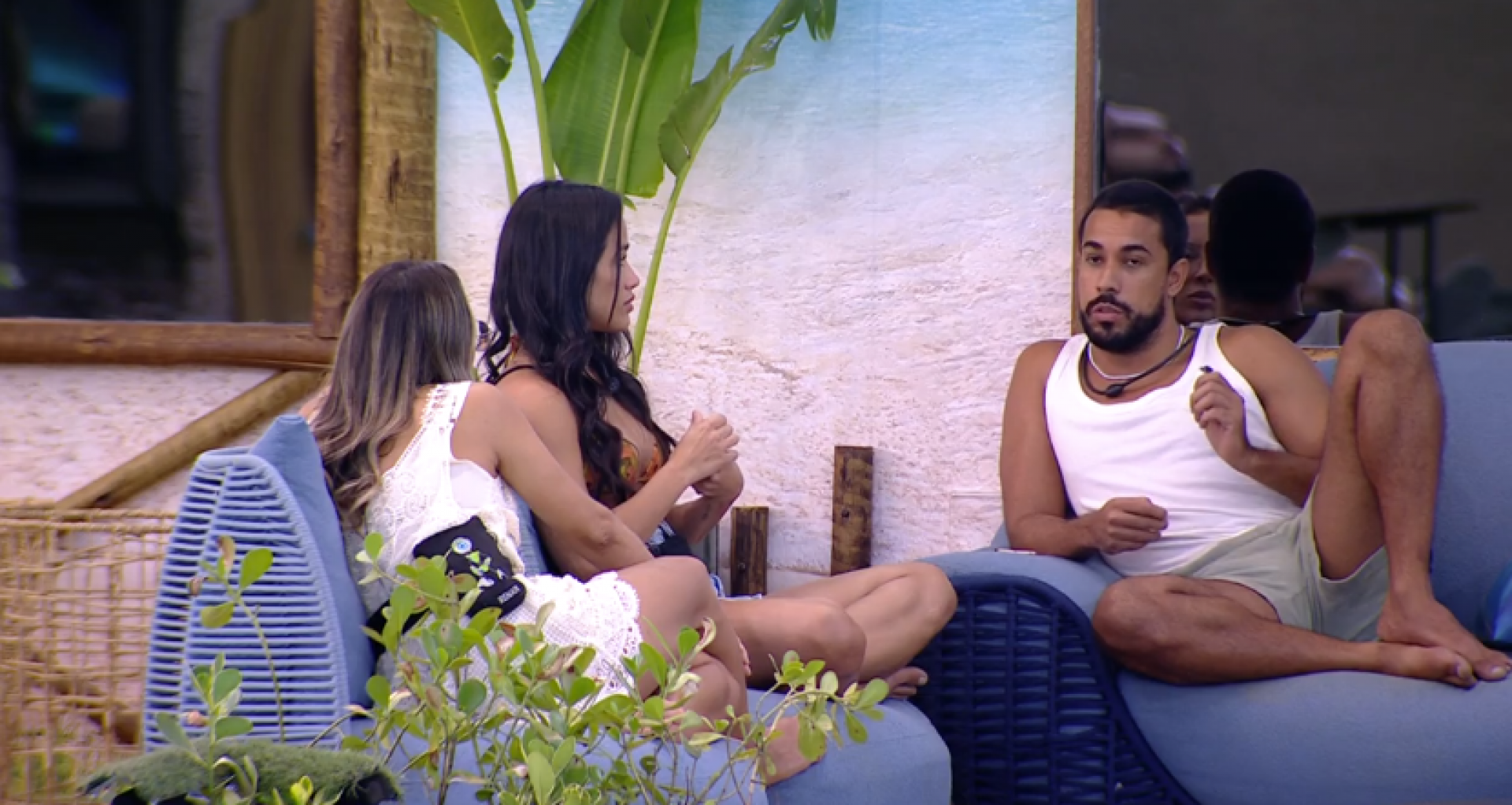 Participantes comentam sobre atitudes de Aline na dinâmica - Globoplay