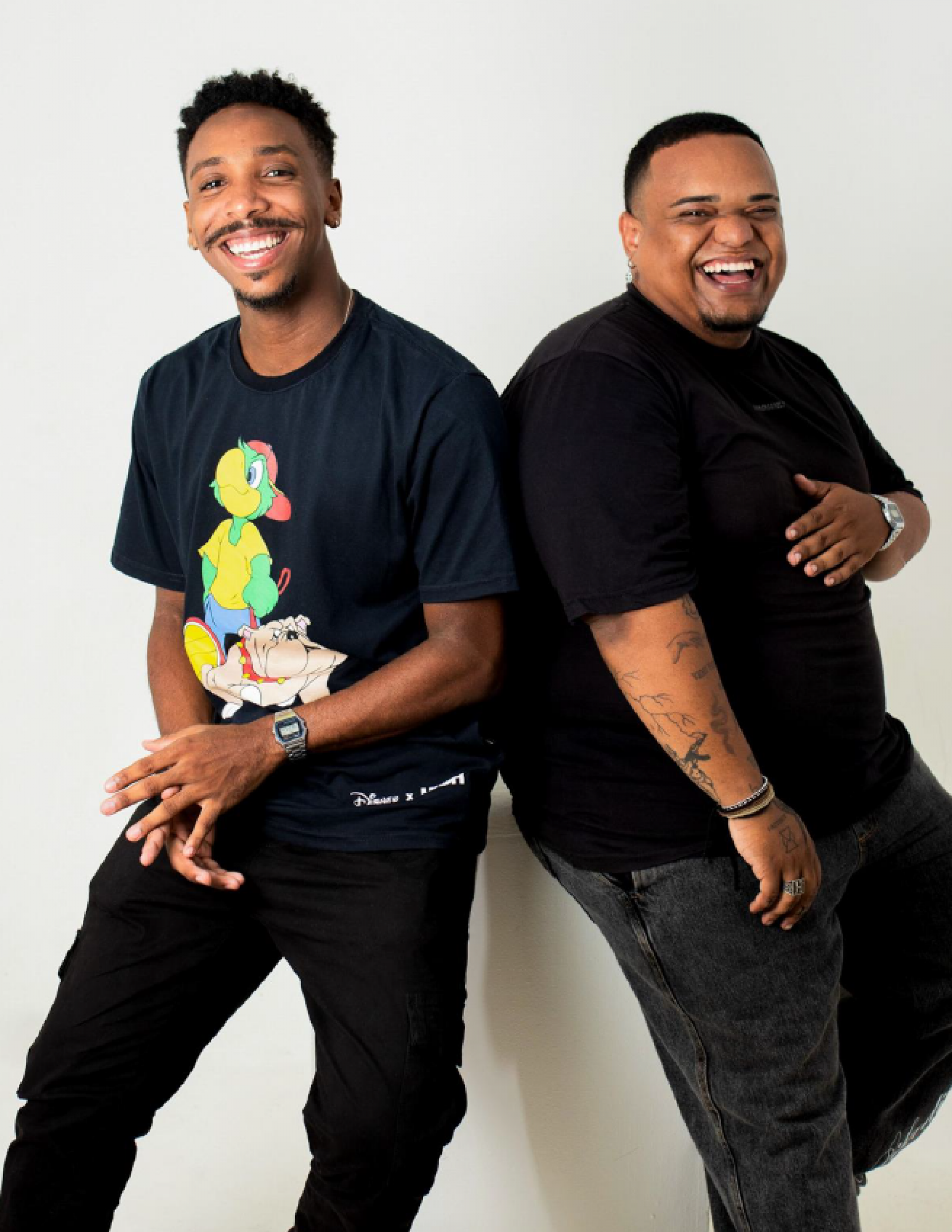 Pacotinho ao lado do produtor Theaga - Divulga&ccedil;&atilde;o