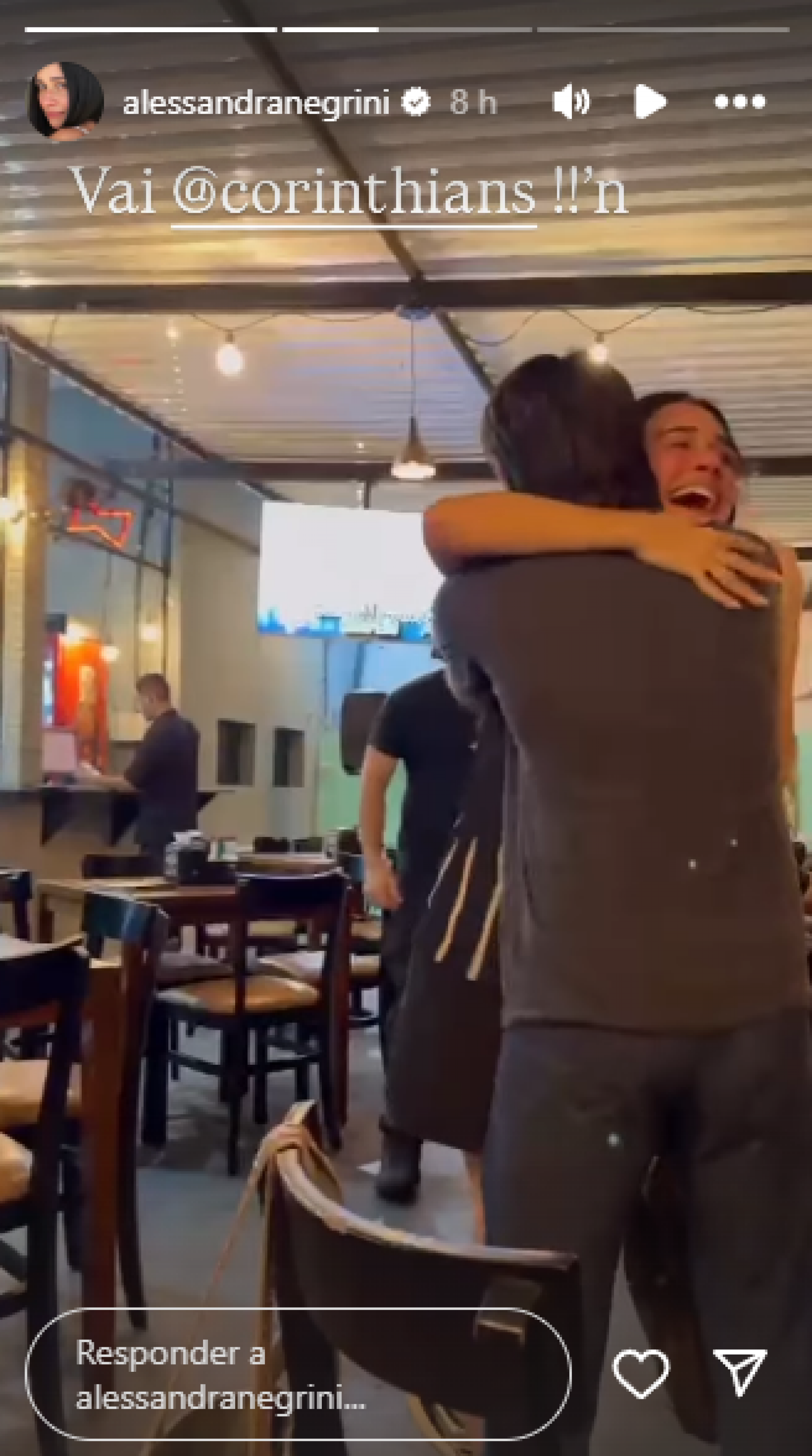 Alessandra Negrini vibra com título do Corinthians no Campeonato Paulista - Reprodução de vídeo / Instagram