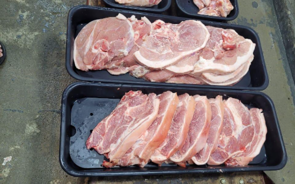 Gerente &eacute; preso por vender carne vencida; produtos eram reembalados e expostos no balc&atilde;o para comercializa&ccedil;&atilde;o - Divulga&ccedil;&atilde;o / MPSC