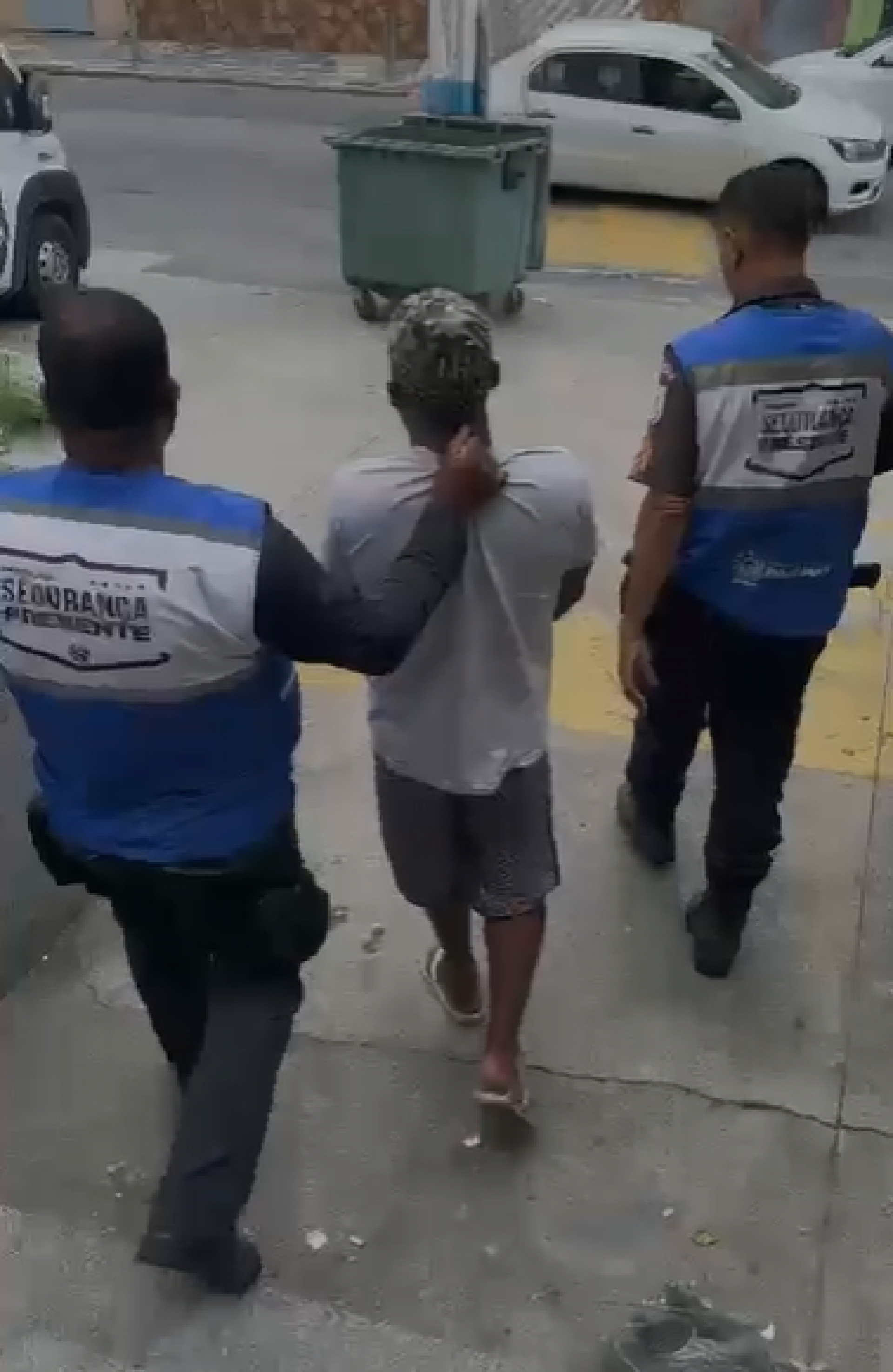 Marcelo de Sena, 39 anos, foi preso pelos policiais militares do Bairro Presente Nilópolis - Reprodução / Bairro Presente Nilópolis