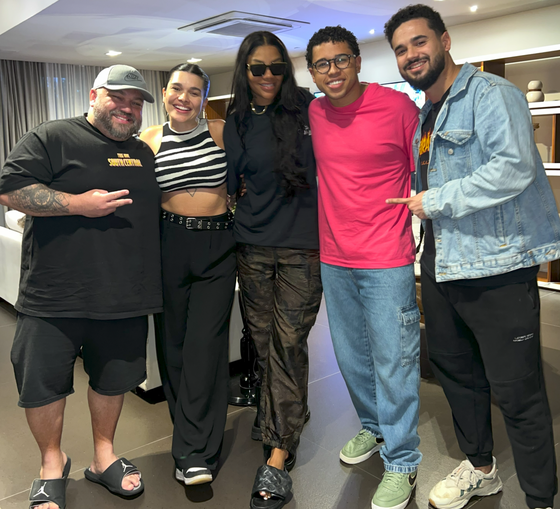 Castilhol, Lary, Lud, Dan Ferrera e Daniel Mansur - Divulgação