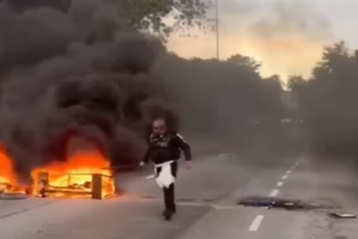 Ato contra a morte de mãe em São Gonçalo fecha parte de rodovia