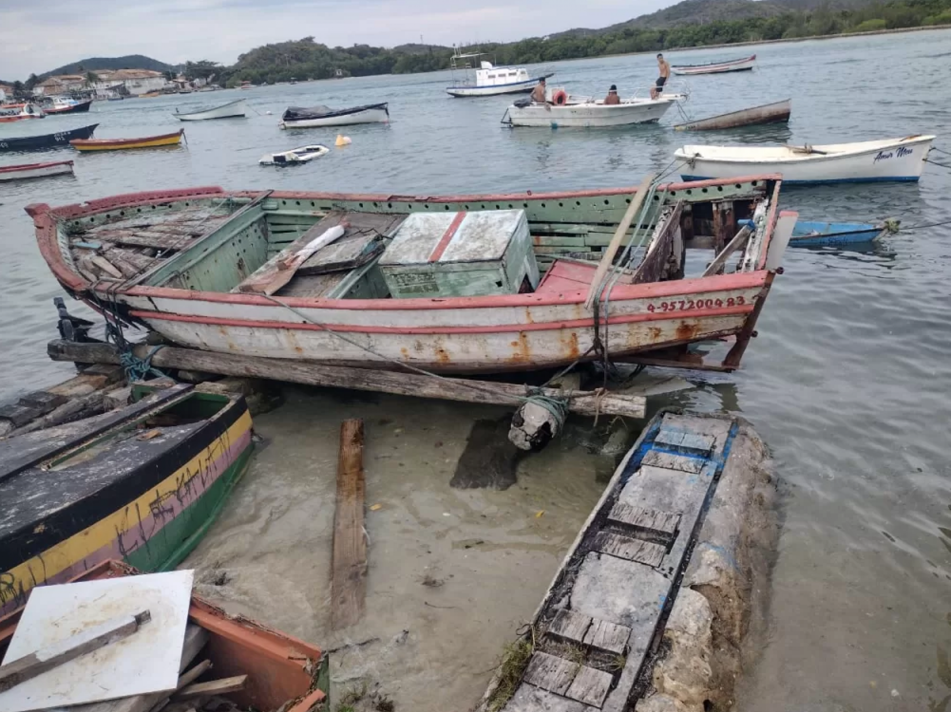 Fiscaliza&ccedil;&atilde;o na Lagoa de Araruama - Ascom 