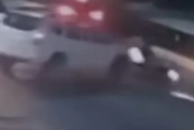 Motorista foge após atropelar motociclista em Iguaba Grande