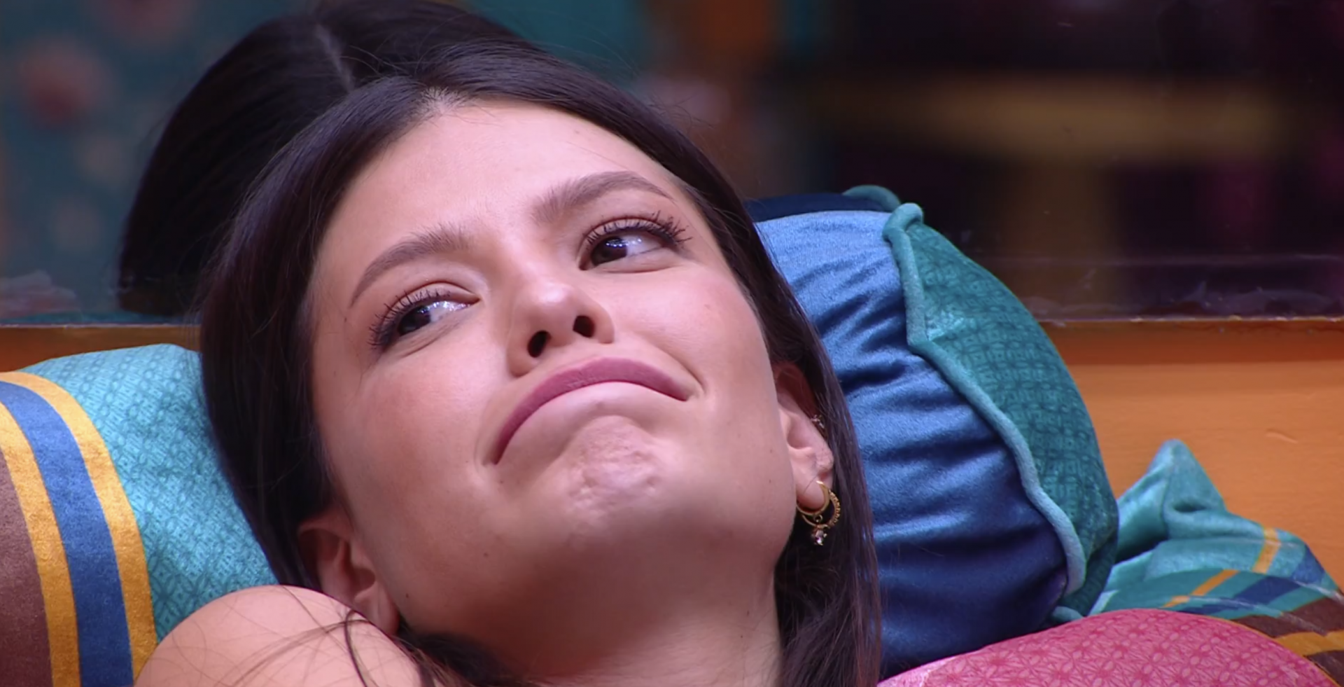 Vitória Strada perde estalecas - Globoplay