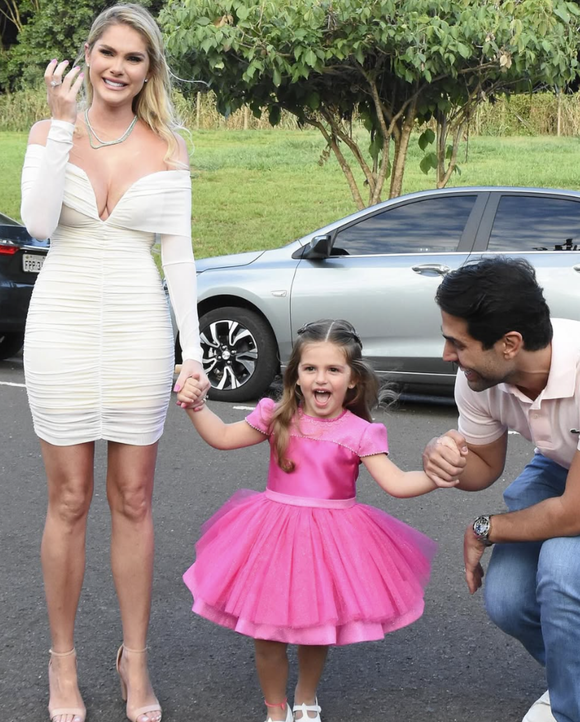 Briga entre Bárbara e Monique Evans esquenta a web após ausência em festa da neta - Tamyris Caires Fotógrafa