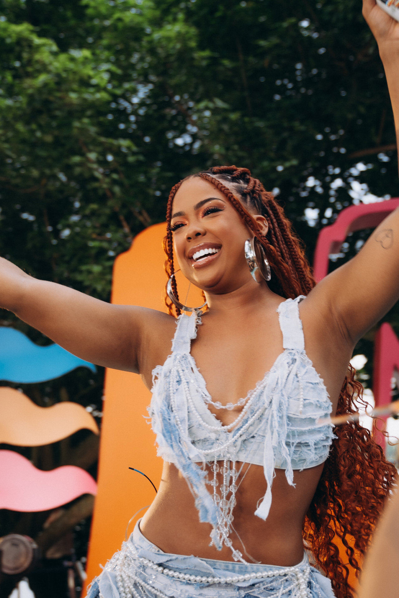 Marvvila - Lyz / Divulga&ccedil;&atilde;o