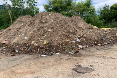 Mais de 15 toneladas de entulho são removidas de bueiros após 10 meses de limpeza em Búzios