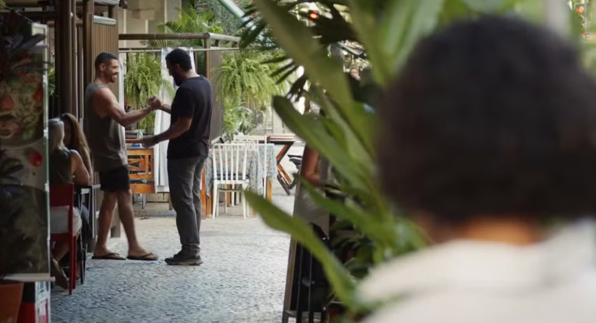 Maria de Fátima enfrenta César e exige dinheiro roubado em Vale Tudo - Globo