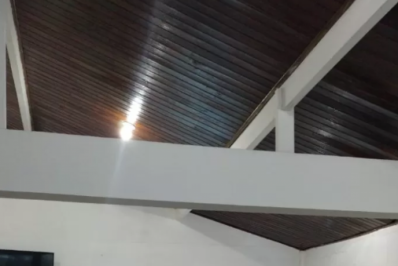 Praia do Foguete, em Cabo Frio, discute candidatura ao selo Bandeira Azul em reunião com moradores