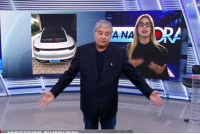 Datena erra nome de repórter ao vivo e gera climão no SBT