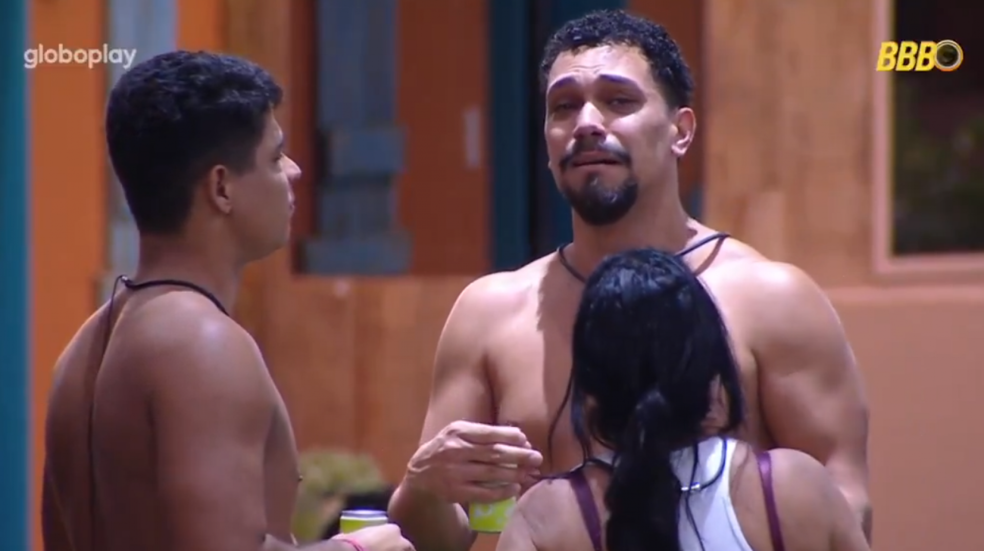 BBB 25: Vinícius revela ser bissexual durante conversa com Guilherme e Delma - Reprodução de vídeo / X