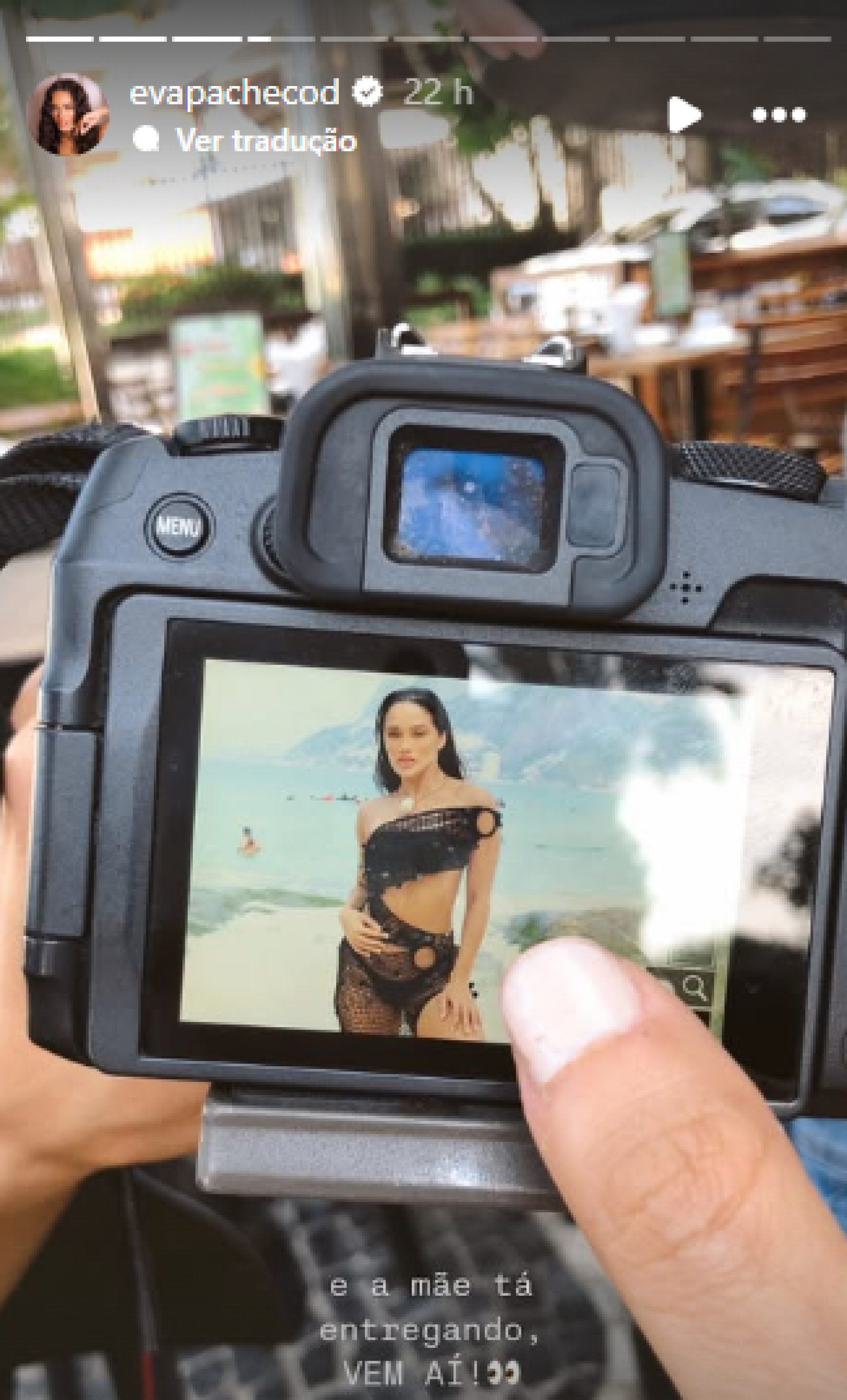 Ex-BBB Eva Pacheco mostra bastidores de ensaio fotográfico - Reprodução / Instagram