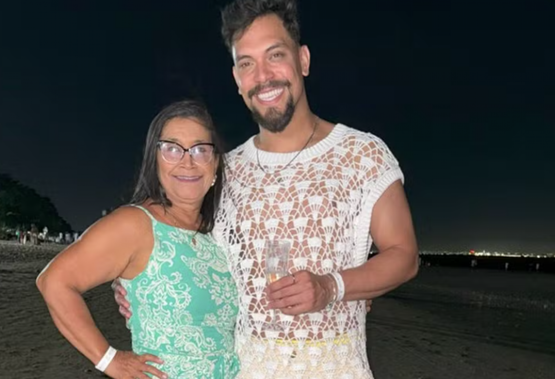 Vinícius revela sexualidade no BBB 25 e recebe apoio emocionante da mãe - arquivo pessoal