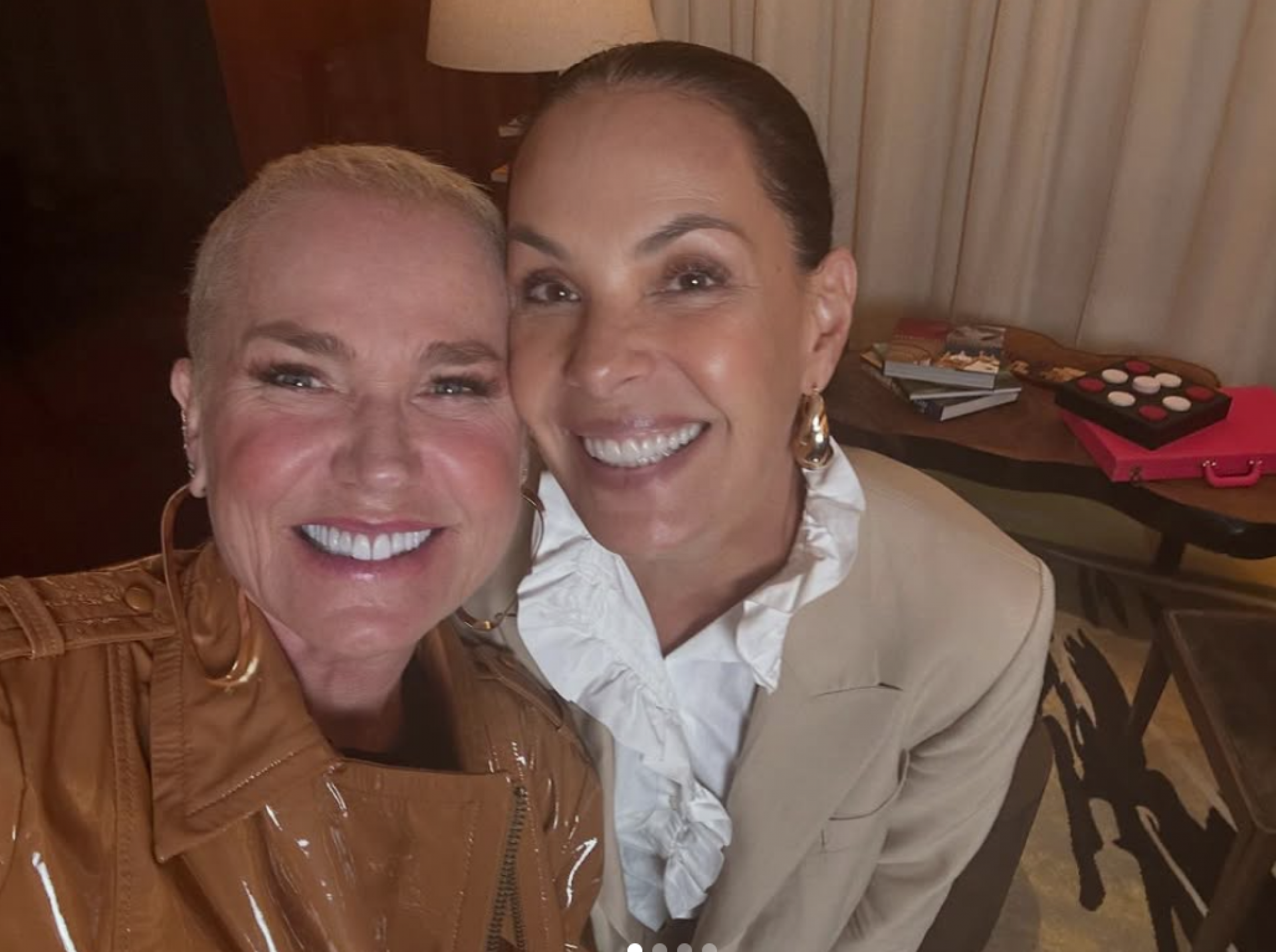 Xuxa Meneghel e Carolina Ferraz - reprodução Instagram