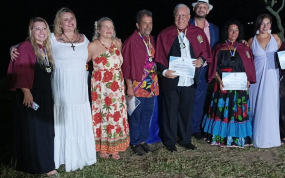 Encontro literário e cultural 