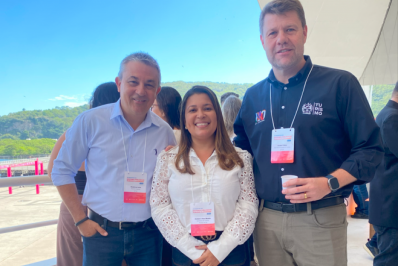 Prefeitura de Paraíba do Sul participa de encontro sobre turismo em Niterói