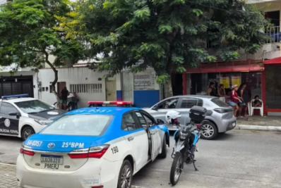 Mulher é morta a facadas pelo companheiro em Cabo Frio 