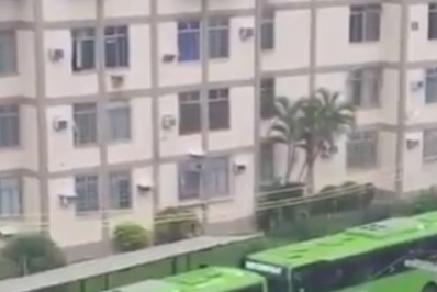 Estudantes são flagrados em série de roubos e vandalismo na Zona Norte