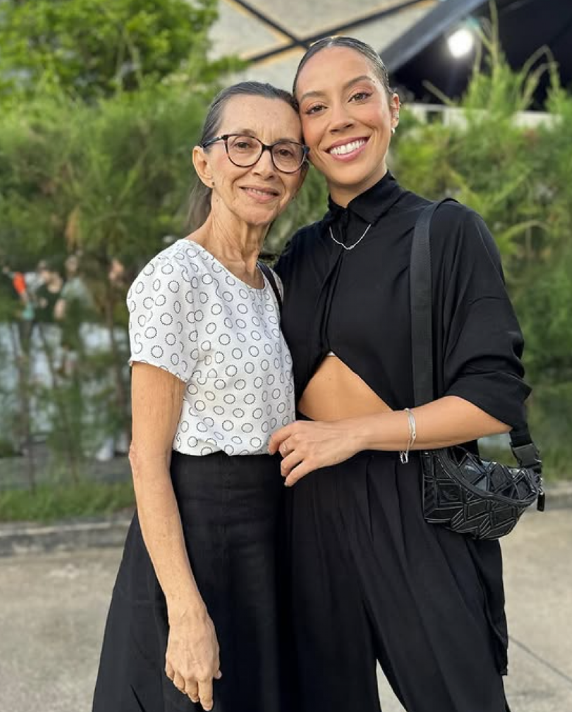 Mãe de Renata, do BBB 25, revela encontro com Maike e faz apelo emocionante à torcida - reproduçao Instagram