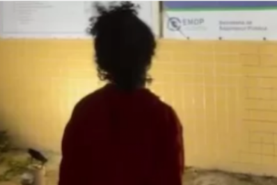 PM apreende drogas em ações distintas no distrito de Tamoios, em Cabo Frio; uma mulher foi presa