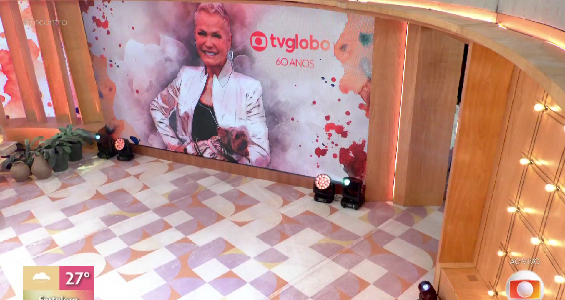 Xuxa faz retrospectiva da carreira e recebe homenagem - Reprodução de vídeo / X