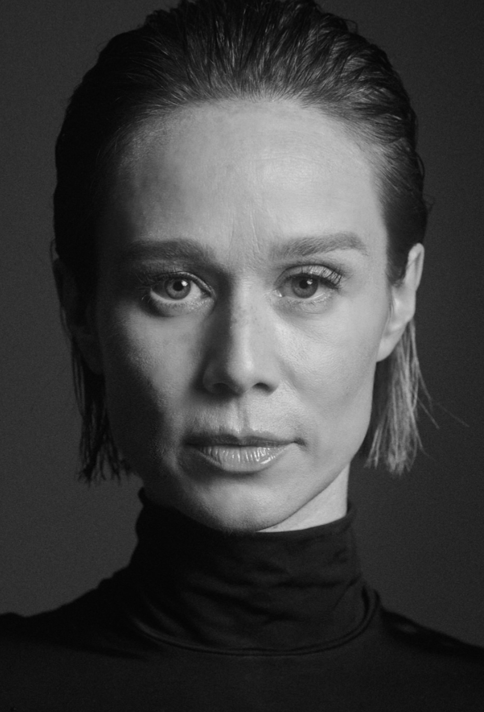 Mariana Ximenes comemora 44 anos com ensaio fotográfico - Victor Daguano