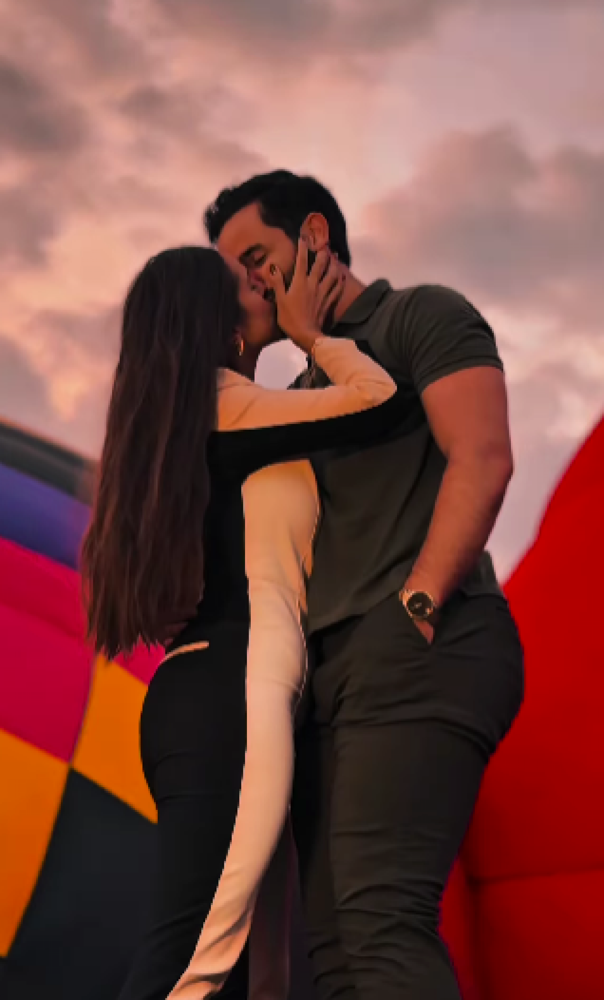 Ex-BBB Matteus Amaral aproveita passeio de balão com nova namorada, Anna Julia Ferreira - Reprodução de vídeo / Instagram