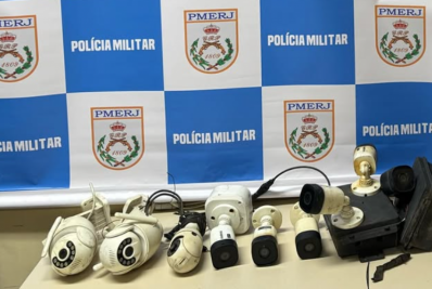 Ação conjunta da PM e Polícia Civil desmonta rede clandestina de câmeras da milícia em Belford Roxo