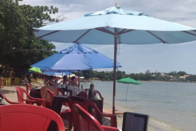 Justiça determina retirada de quiosques em áreas da União em São Pedro da Aldeia