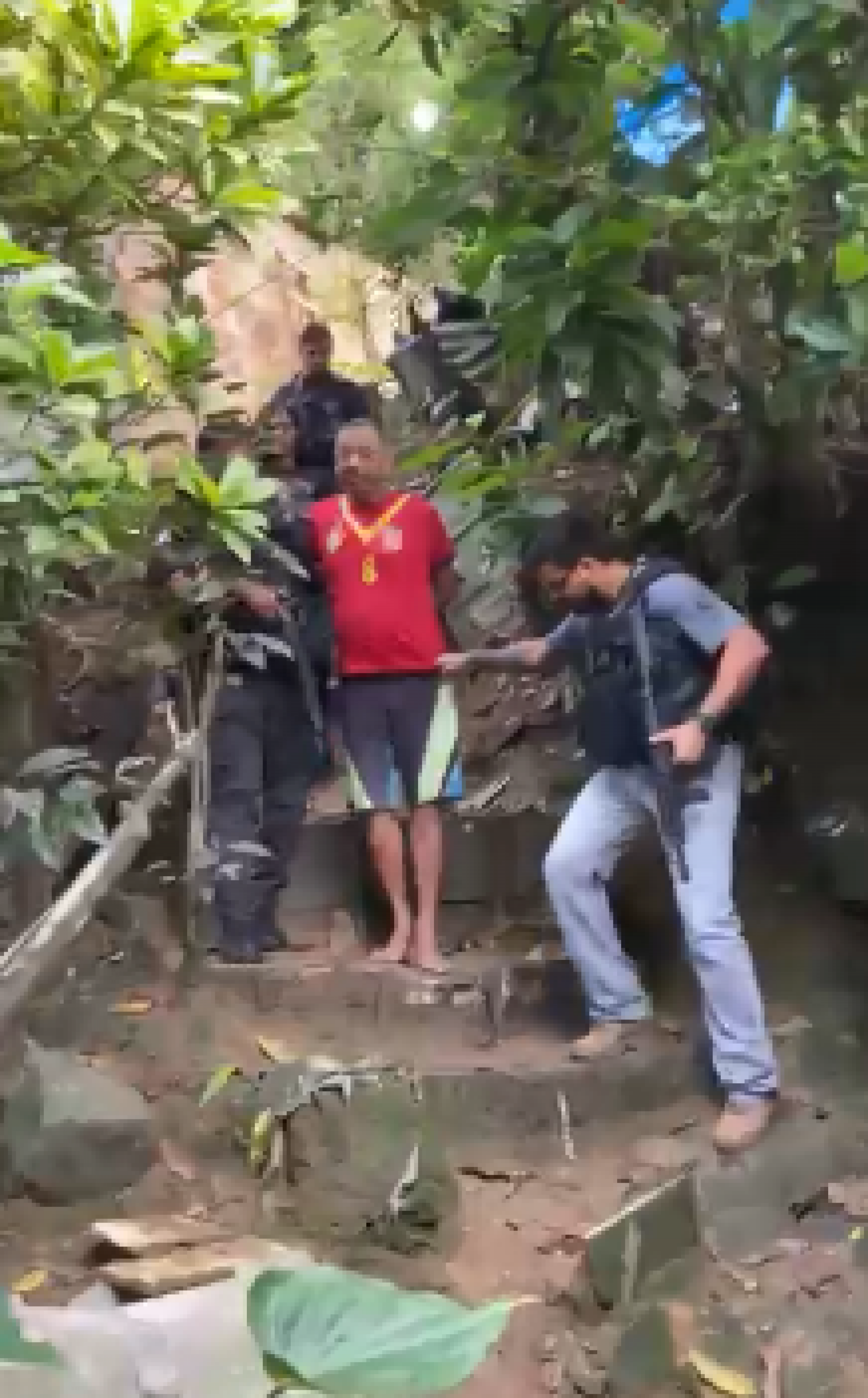 Prisões foram realizadas no bairro Maria Paula - Reprodução/Redes sociais