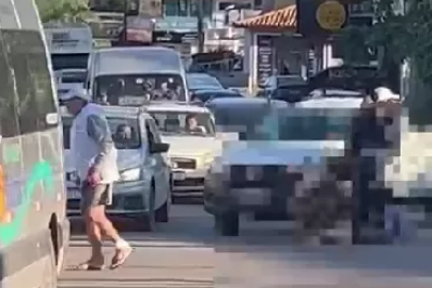 Idosa é atropelada por moto enquanto atravessava fora da faixa em Búzios