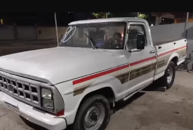 Criminosos furtam caminhonete durante a madrugada no Cajueiro, em Cabo Frio