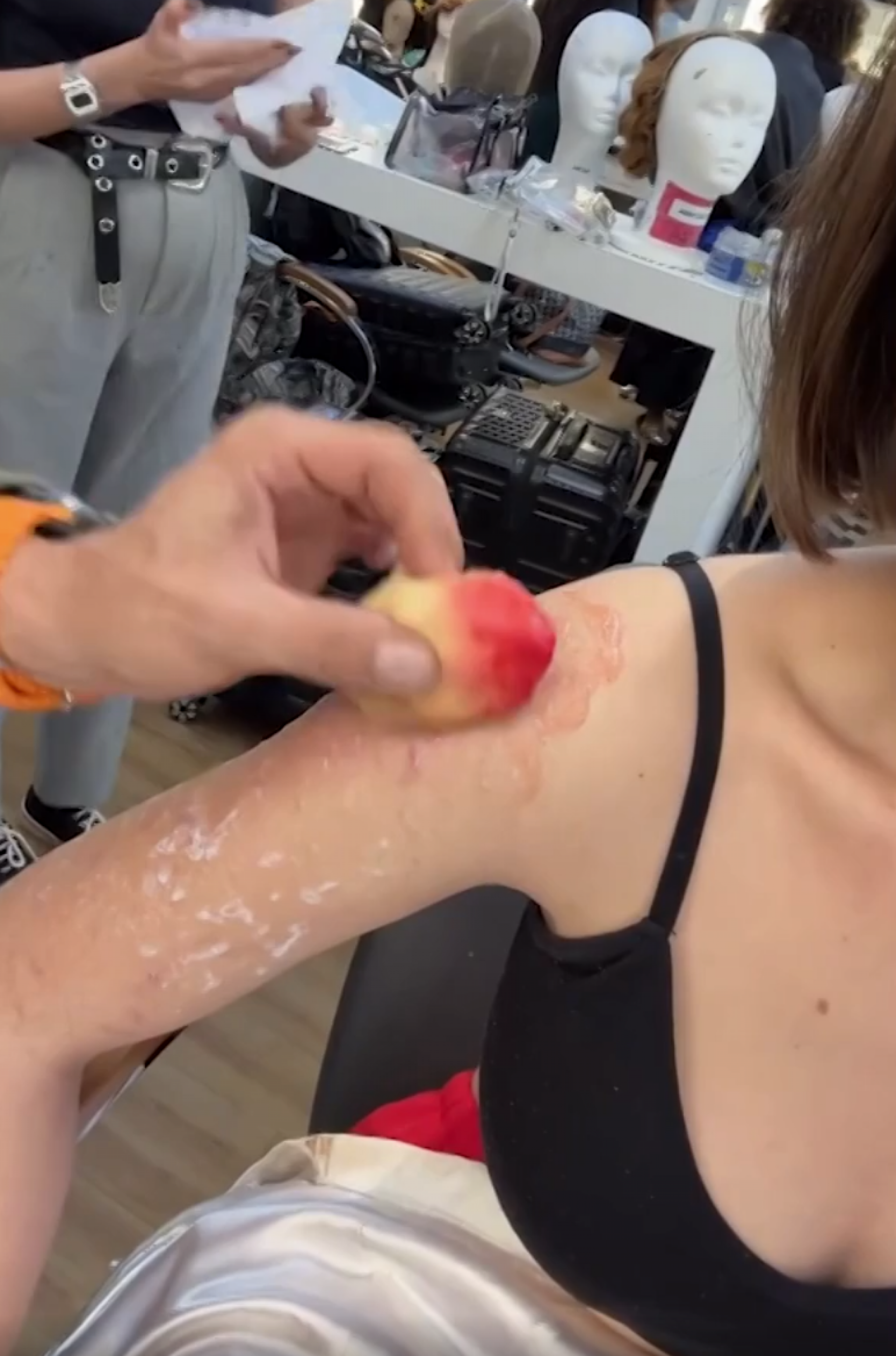 Klara Castanho revela como são feitas as cicatrizes de Eugênia em Garota do Momento - Globo