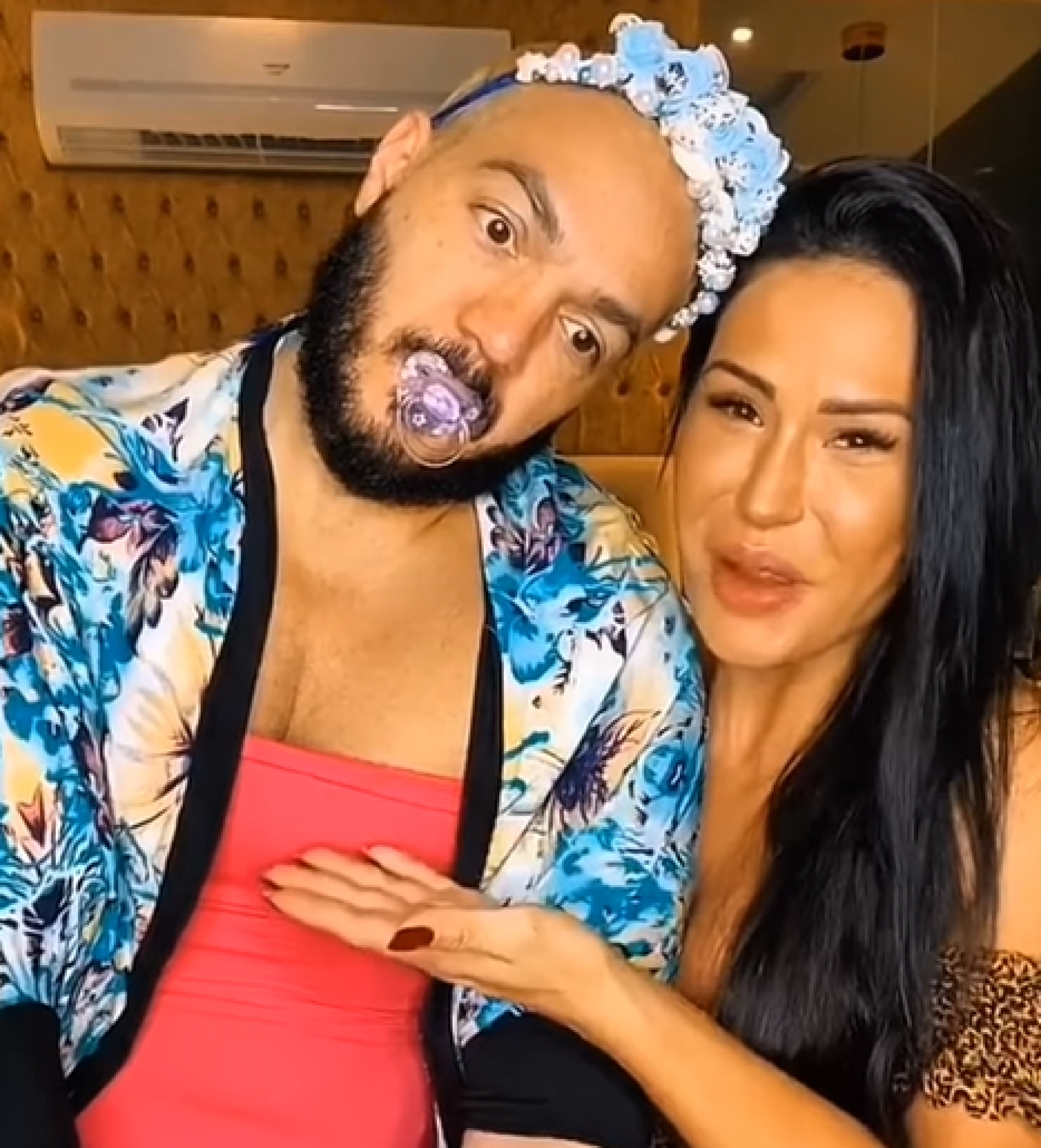 Gracyanne Barbosa revive vídeo inusitado com Belo  - reprodução Instagram