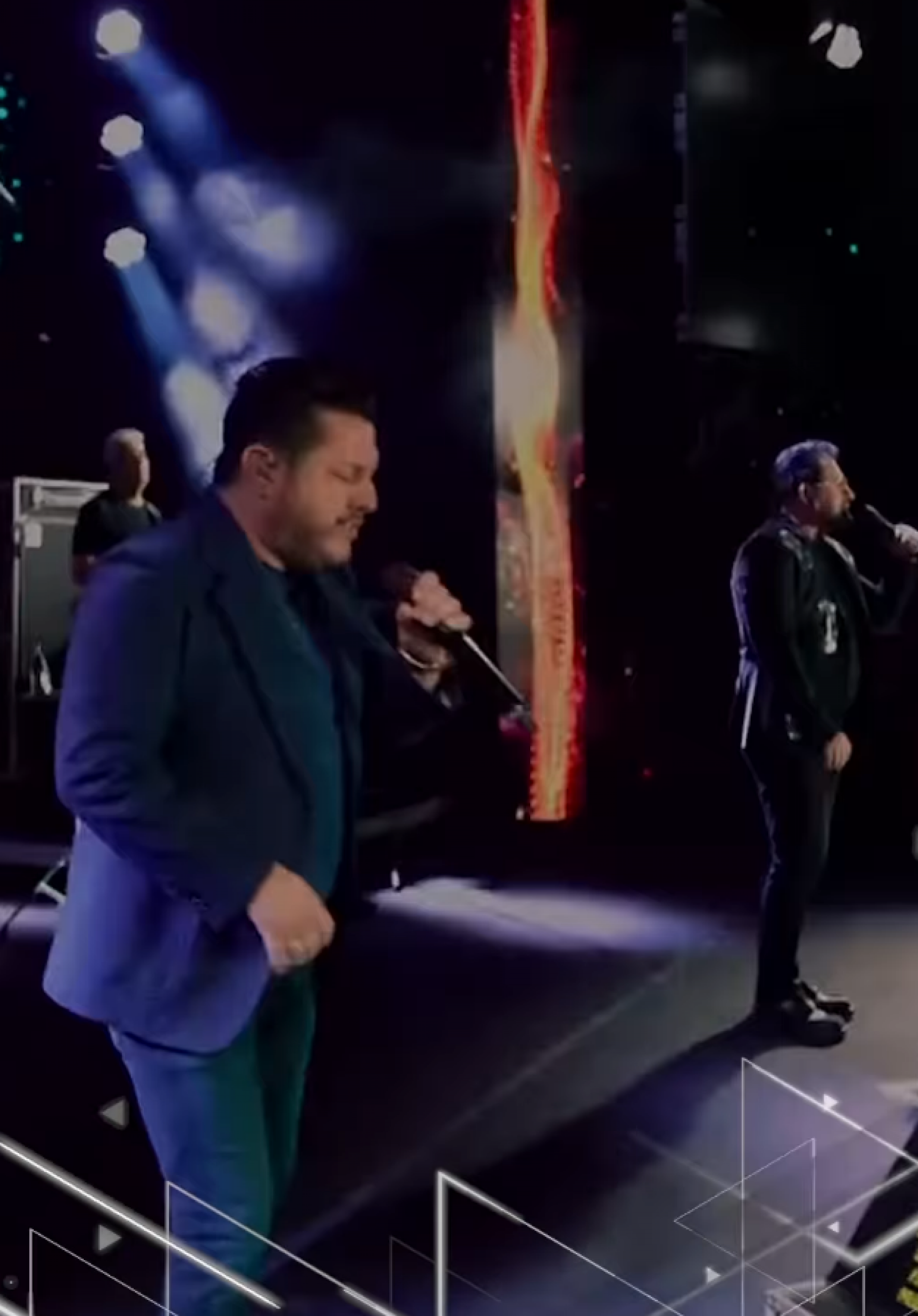 Marrone machucou durante apresentação em Goiânia; ele levou 15 pontos na testa e trincou costelas - TV Globo