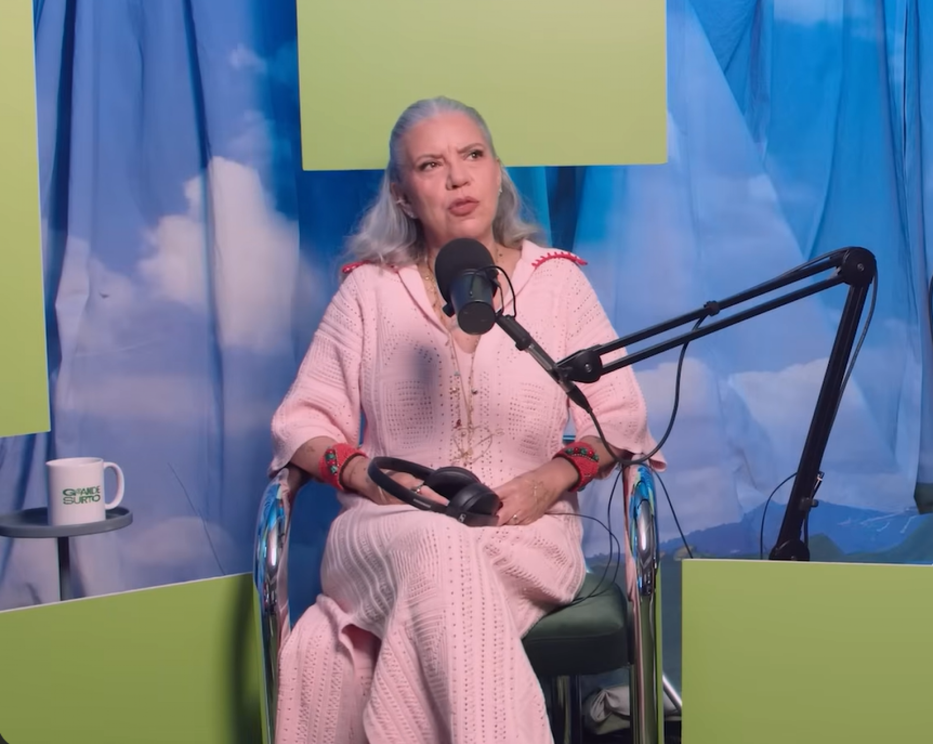 Astrid Fontenelle  - Reprodução Youtube