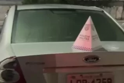 CPRv recupera carro roubado durante patrulhamento em Cabo Frio