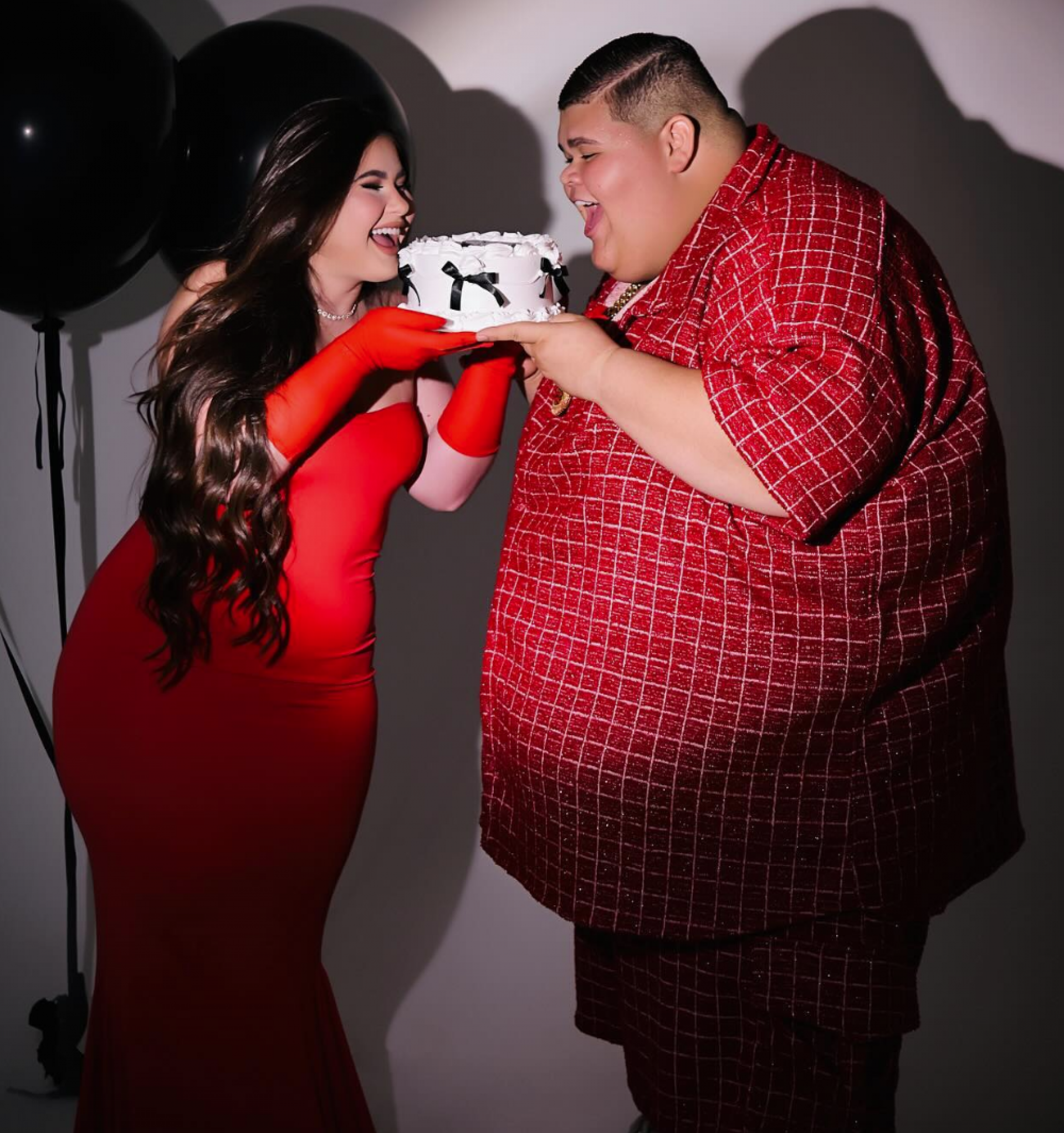 Gordão da XJ anuncia fim com Nicolle Caroline após 11 meses juntos  - reprodução Instagram