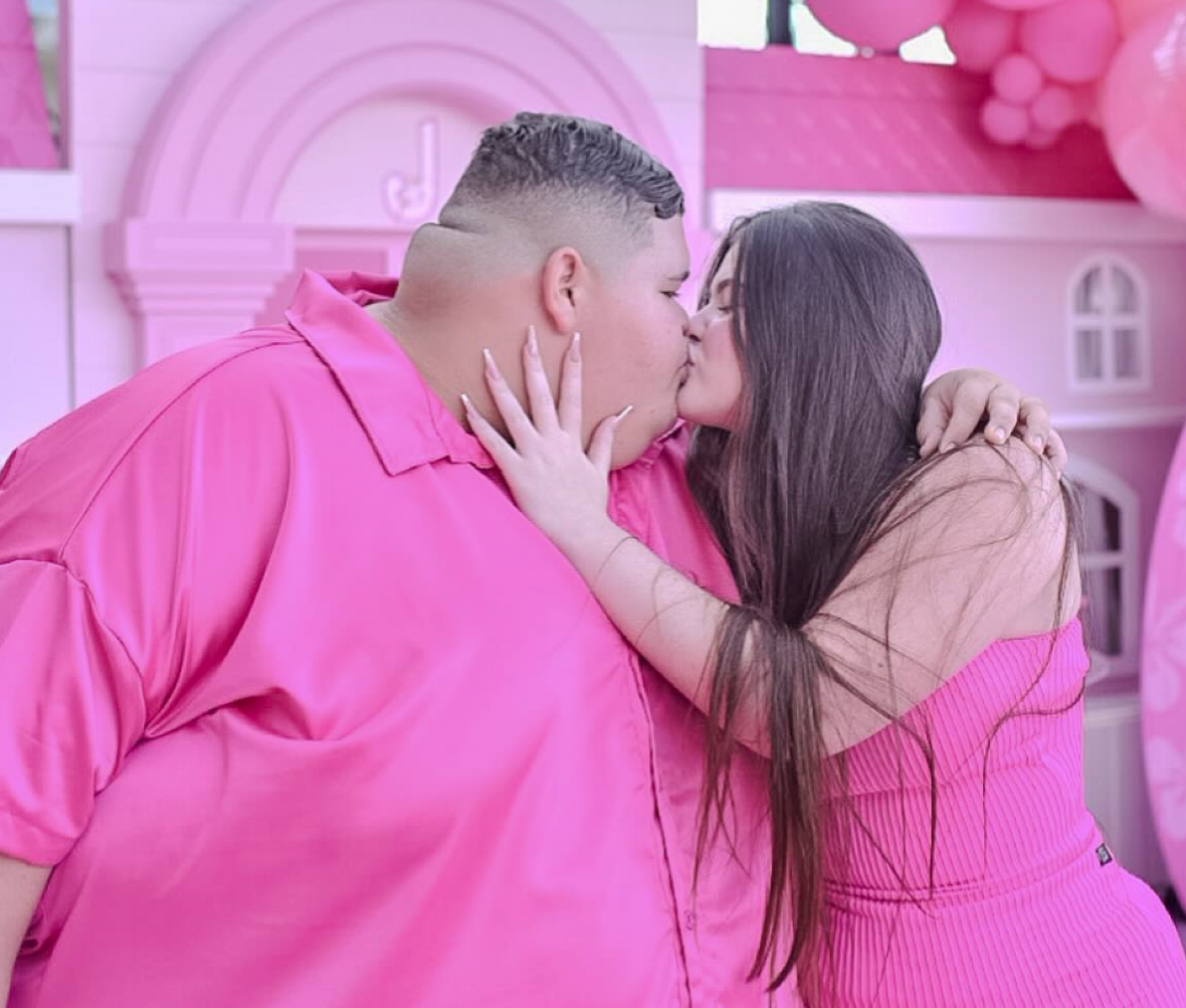 Gordão da XJ anuncia fim com Nicolle Caroline após 11 meses juntos  - reprodução Instagram