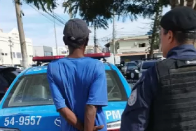 Suspeito de furto é preso em flagrante em Cabo Frio após ser identificado por câmeras de segurança