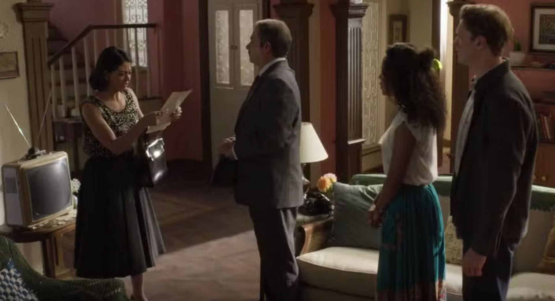 Clarice é presa por falsidade ideológica - Reprodução/Globo