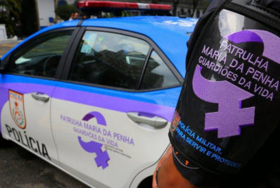 PMs da Patrulha Maria da Penha prendem foragido da Justica por violência doméstica em Belford Roxo