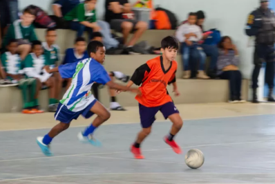 São Pedro da Aldeia abre inscrições para aulas gratuitas de futsal infantojuvenil