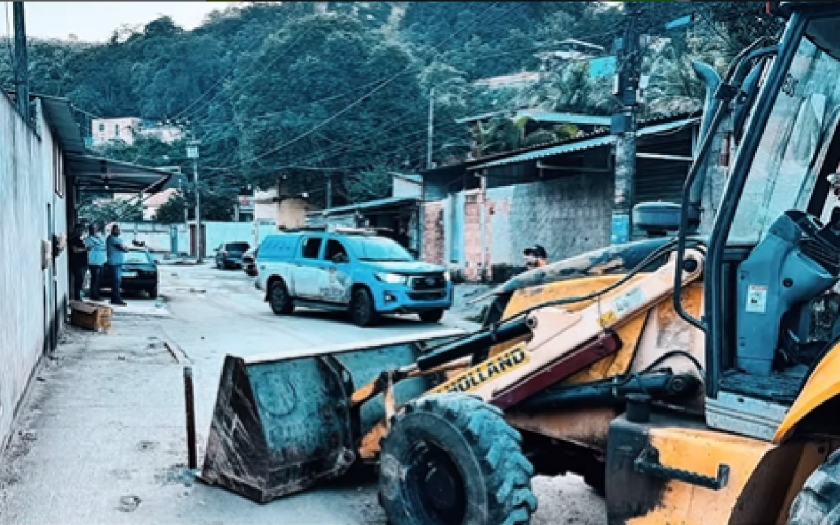 Barricadas retiradas em Belford Roxo