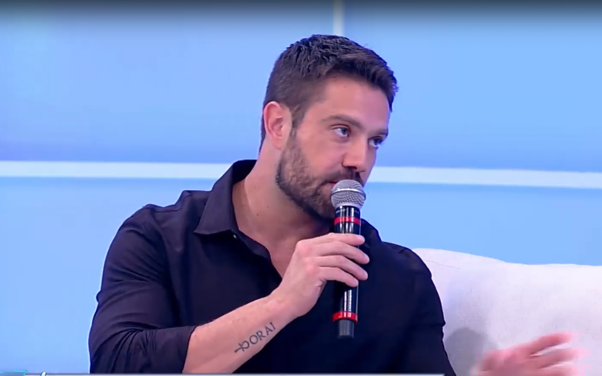 Rafael Cardoso durante o 'Sensacional' - Reprodução de vídeo