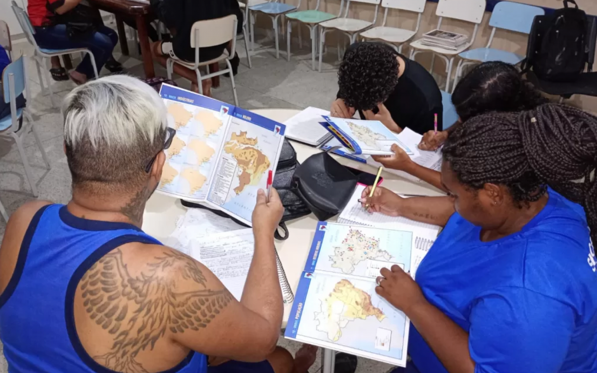 Educação de Jovens e Adultos (EJA)